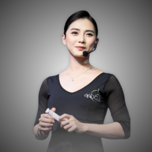 Vũ Ngọc Anh - HLV Yoga tại Học viện T.Kim