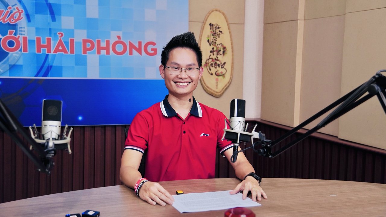 Chuyên gia Đặng Kim Ba chia sẻ về khung giờ vàng tập Yoga trong talkshow FM 93.7